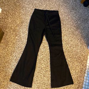 YMI Black Flair Pants Size Large